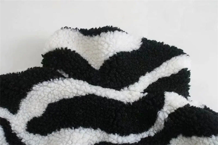 Zebra Desenli Peluş Ceket