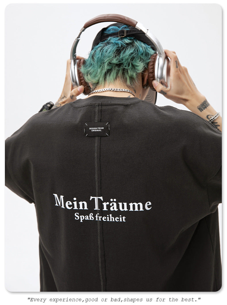 Traume Unisex T-shirt