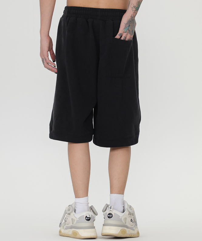 BlackBear Short